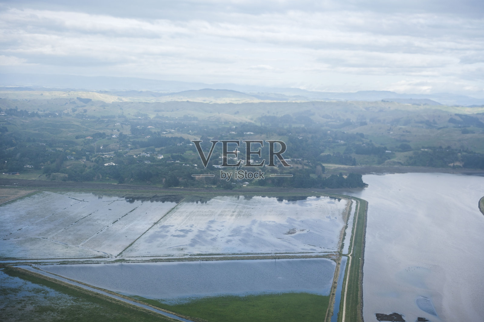 气旋加布里埃尔照片摄影图片