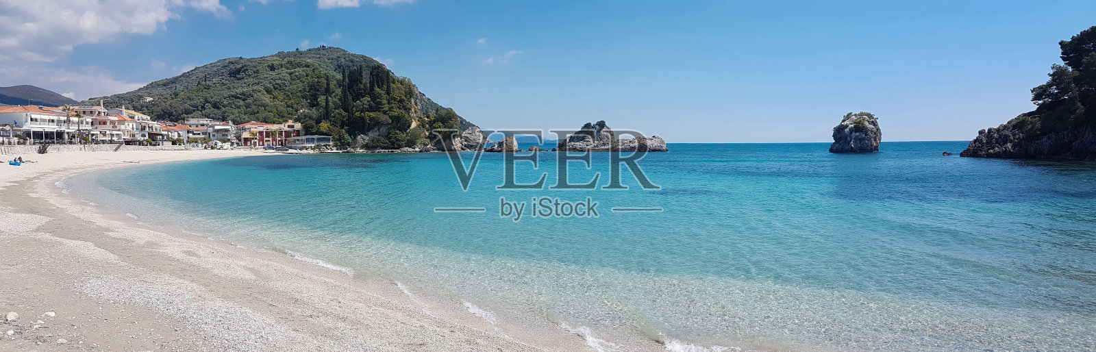 帕尔加旅游胜地在希腊海边的春天照片摄影图片