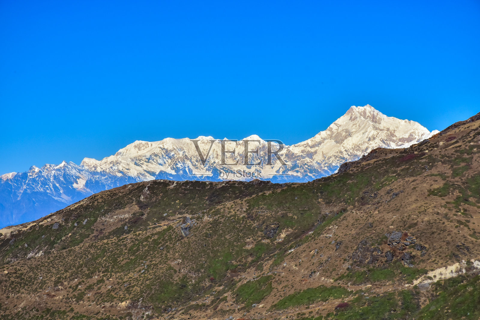 干城章嘉山的壮丽景色照片摄影图片