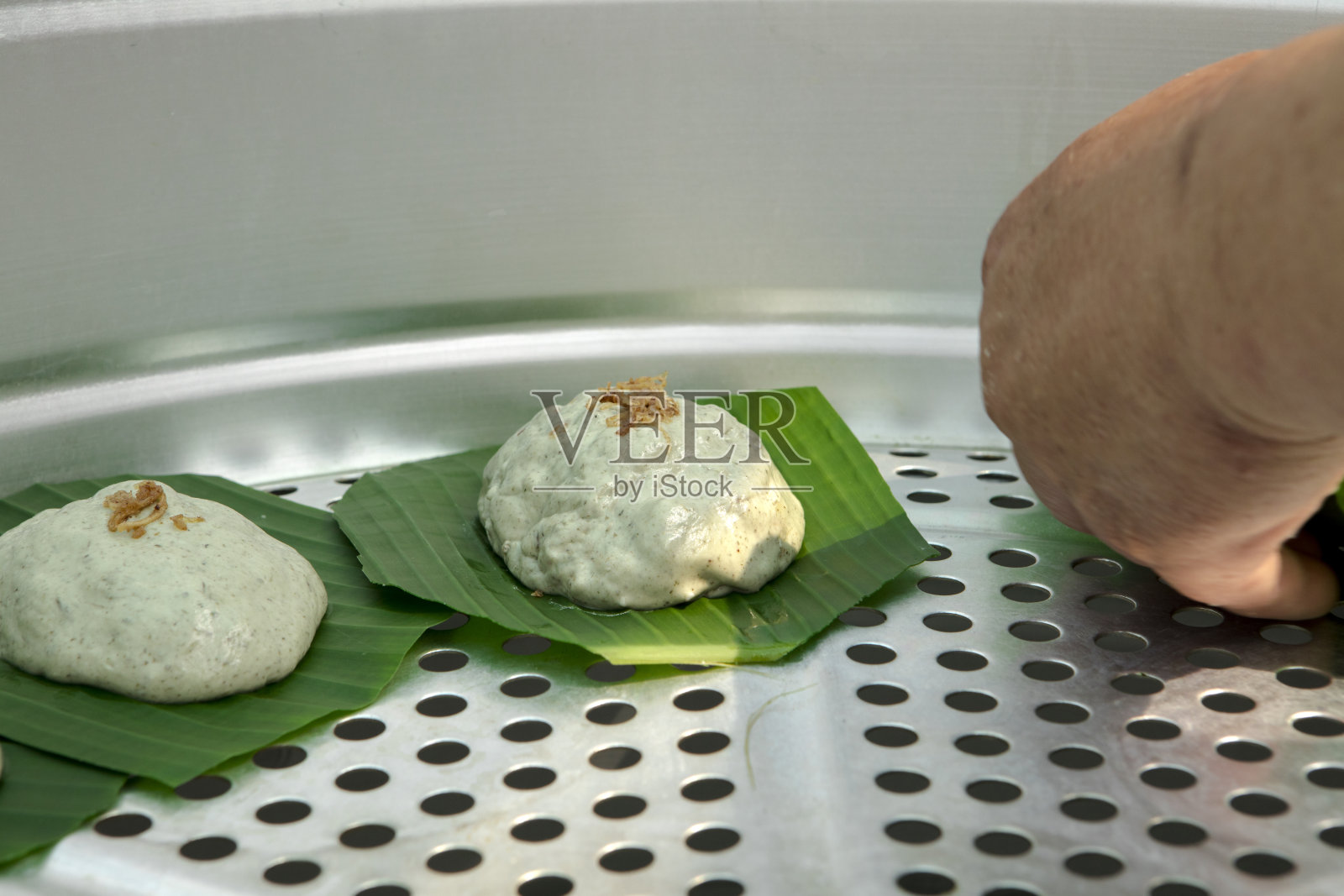 制作、清明节、祭祖、祭品、草子粿、蒸笼照片摄影图片