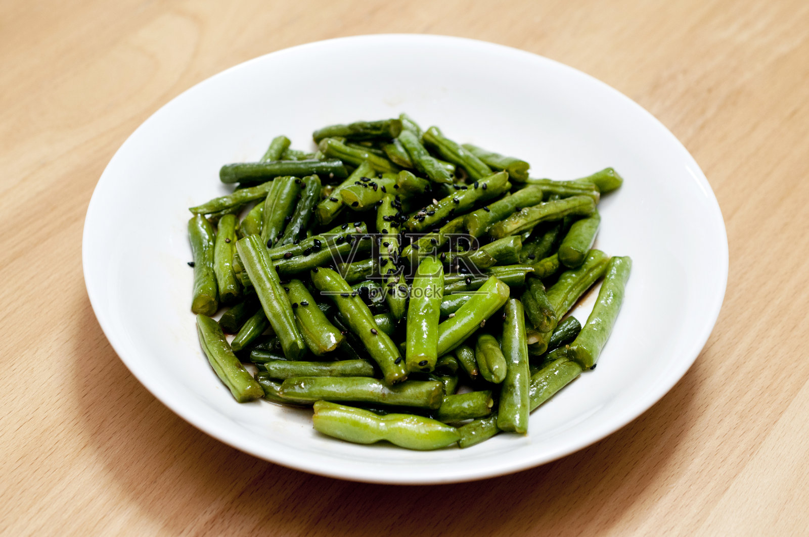 炒青豆和芝麻照片摄影图片