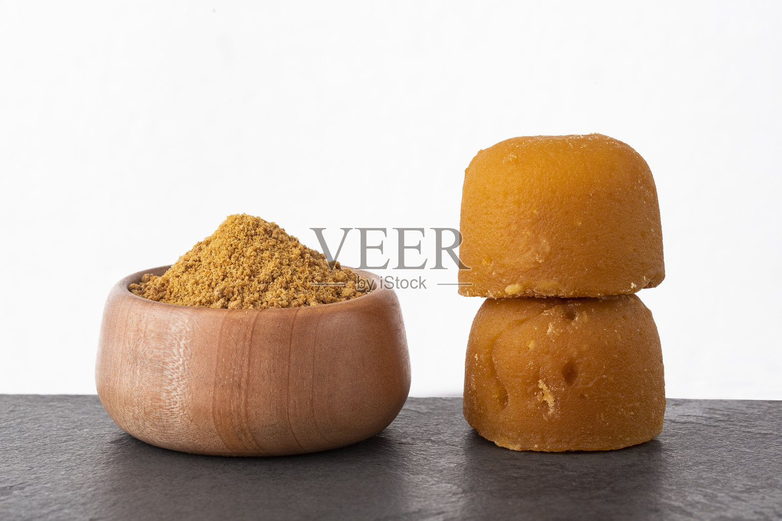 块状和粉状的Panela -甘蔗糖照片摄影图片