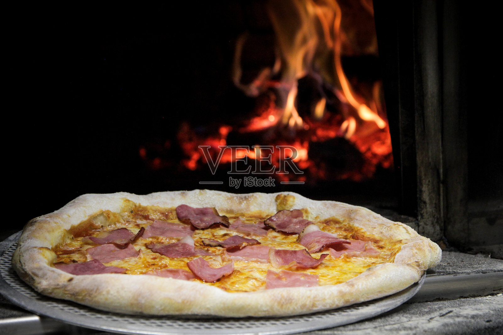 餐厅用餐，食物照片摄影图片