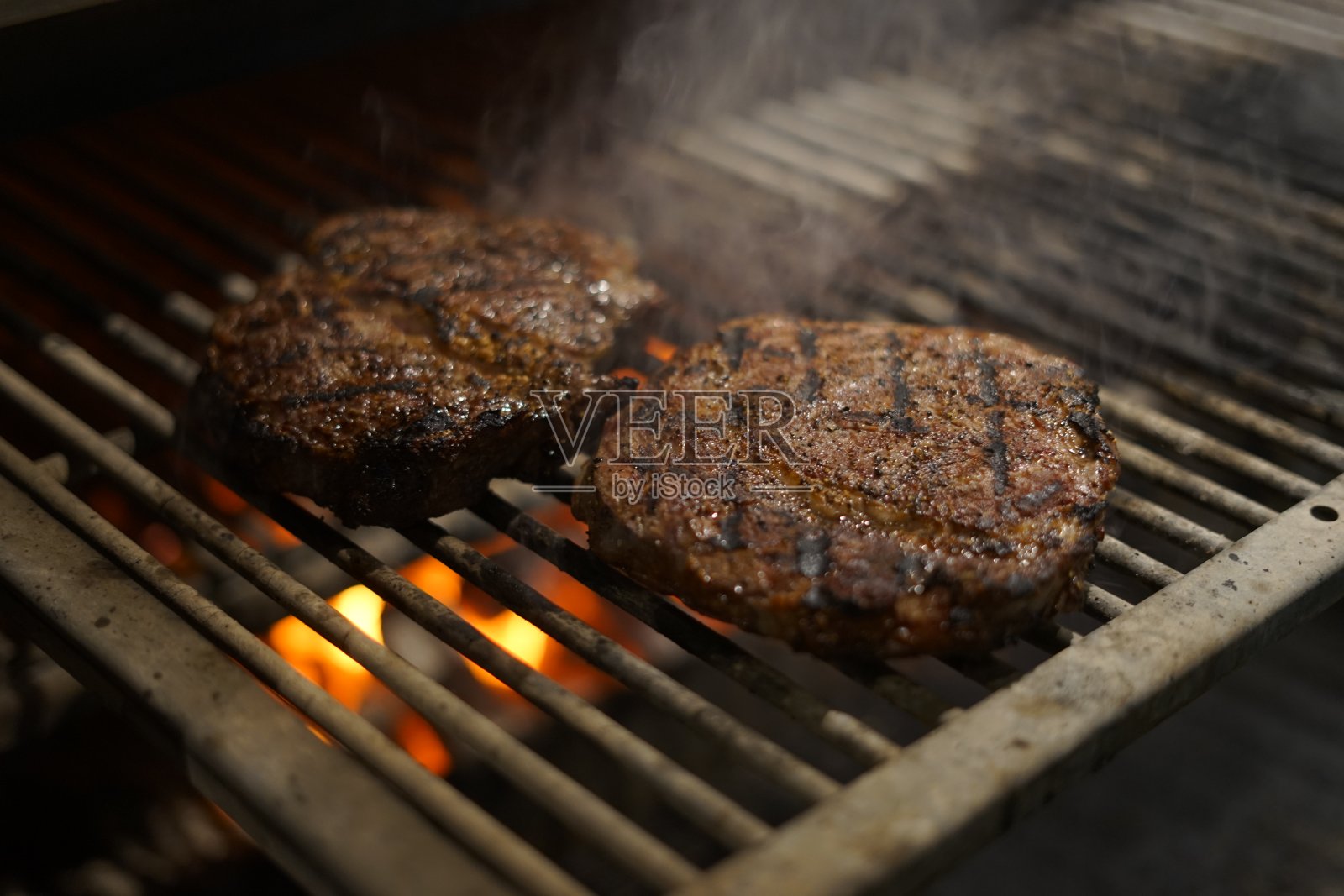 烤牛排照片摄影图片