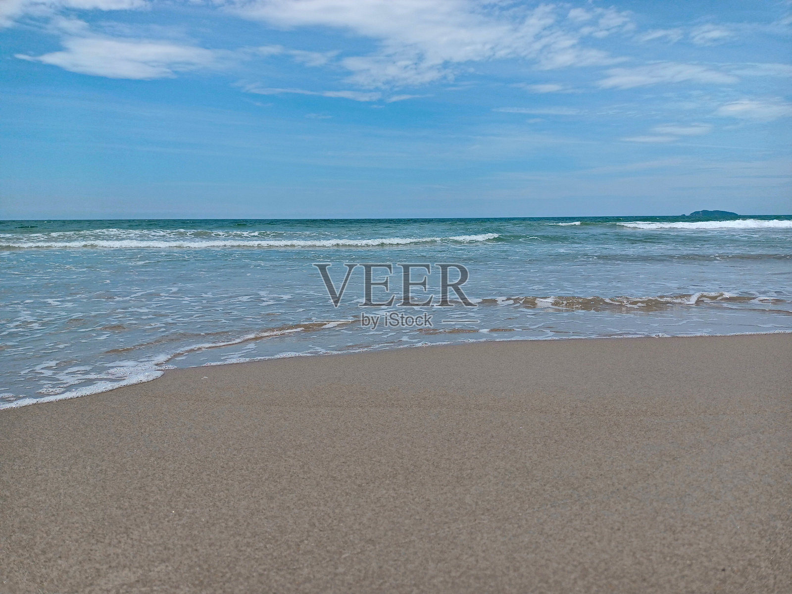 海滩、沙滩和大海照片摄影图片