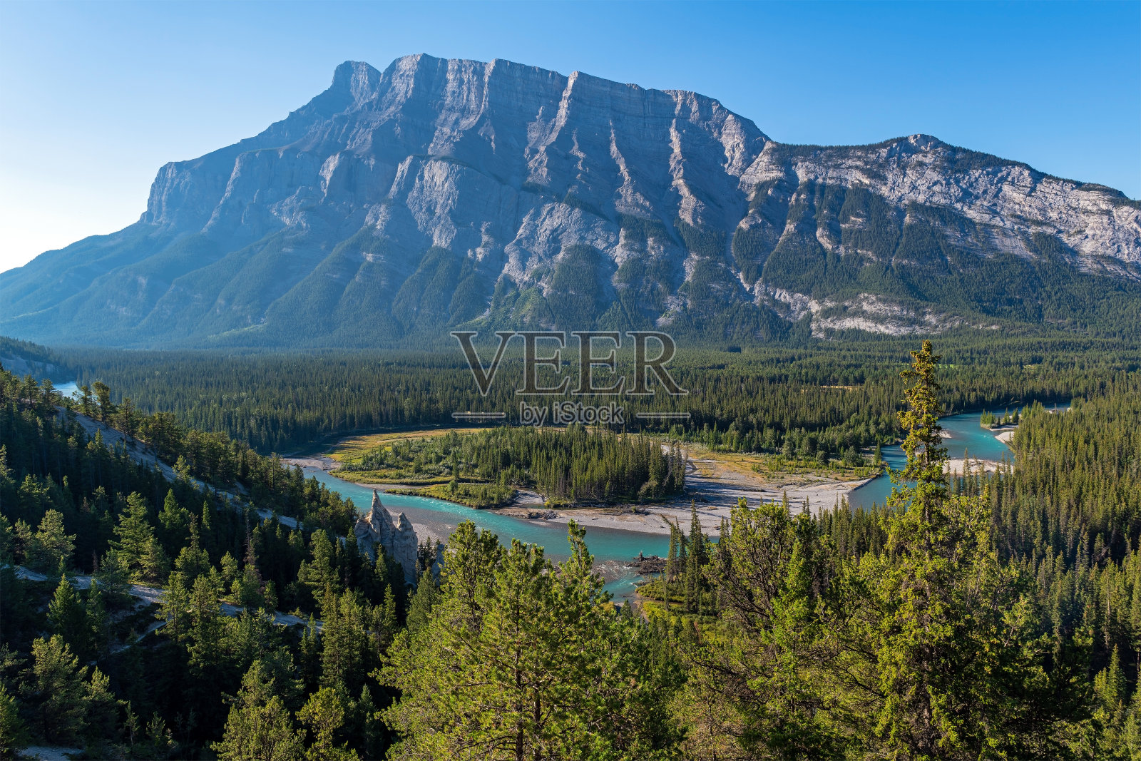 Bow River，班夫，加拿大照片摄影图片