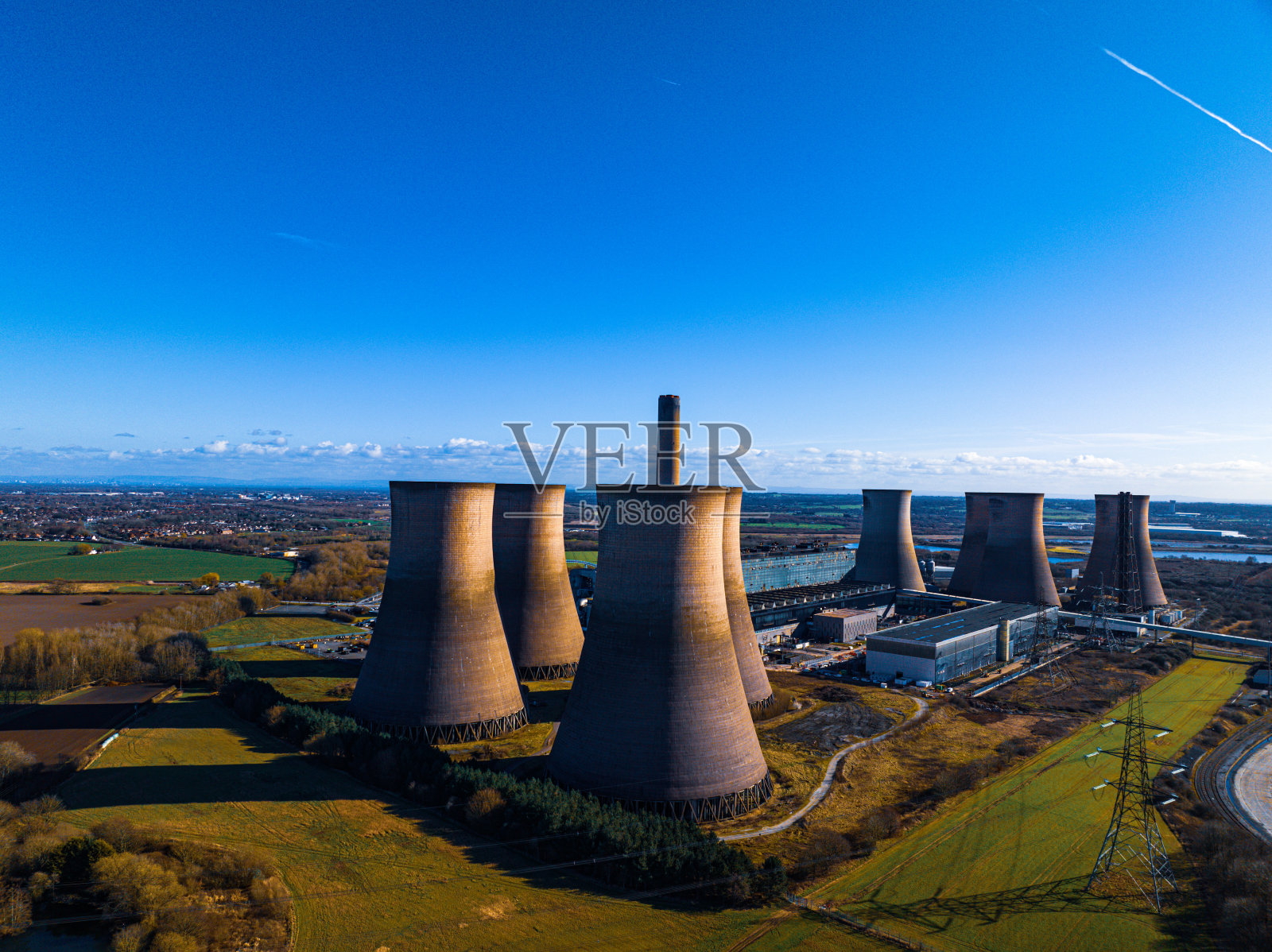 冷却塔鸟瞰图照片摄影图片