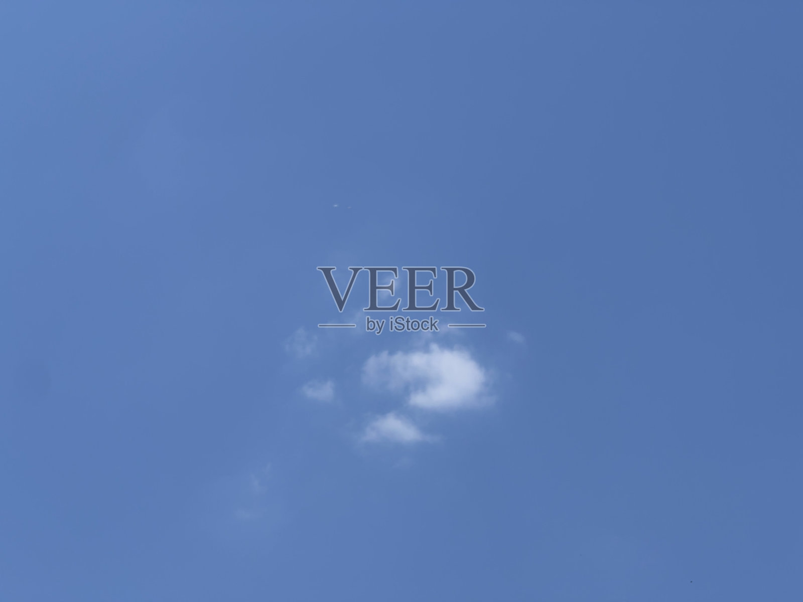 蓝色的天空照片摄影图片