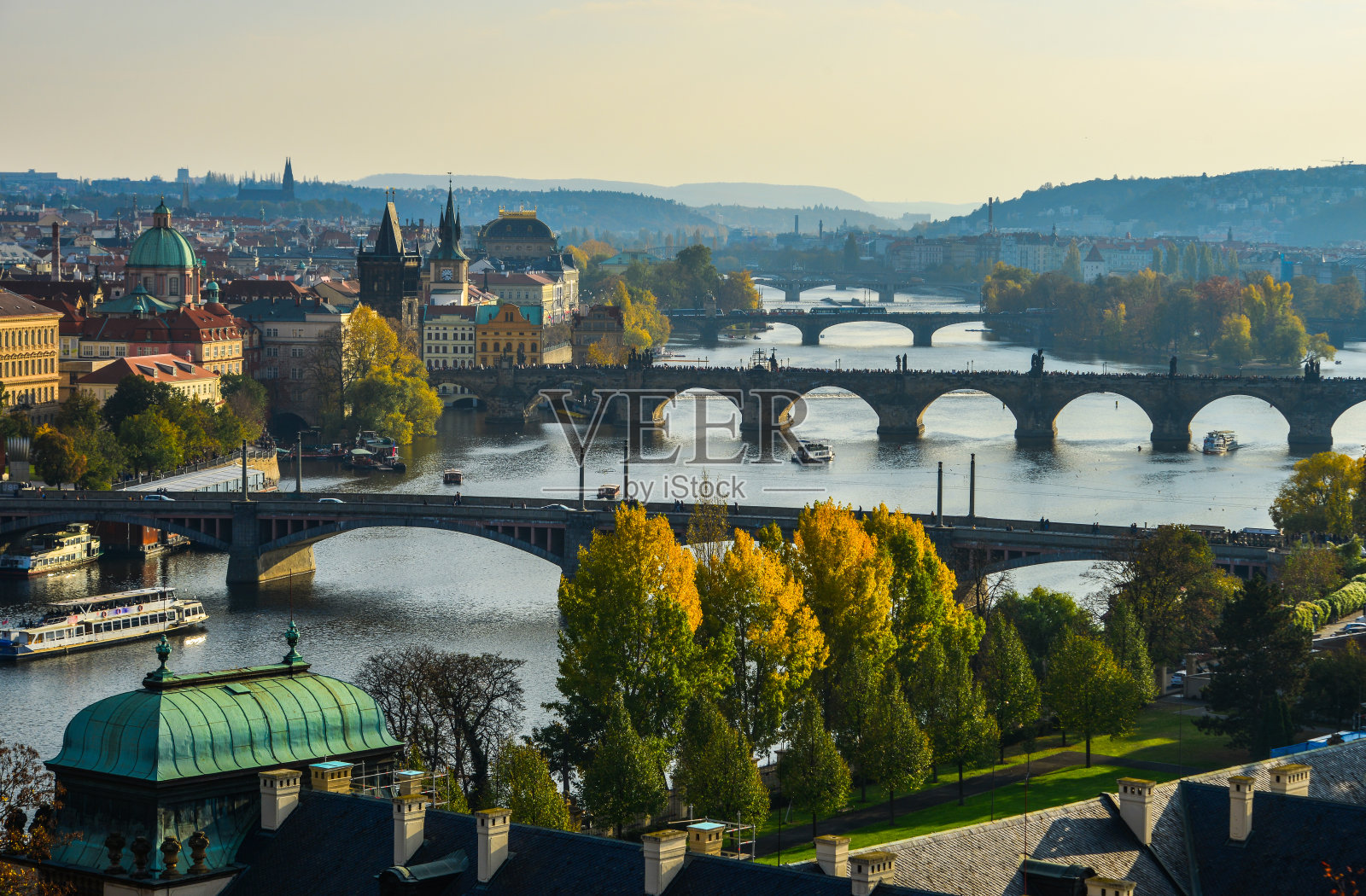 布拉格(布拉格)城市景观鸟瞰图照片摄影图片