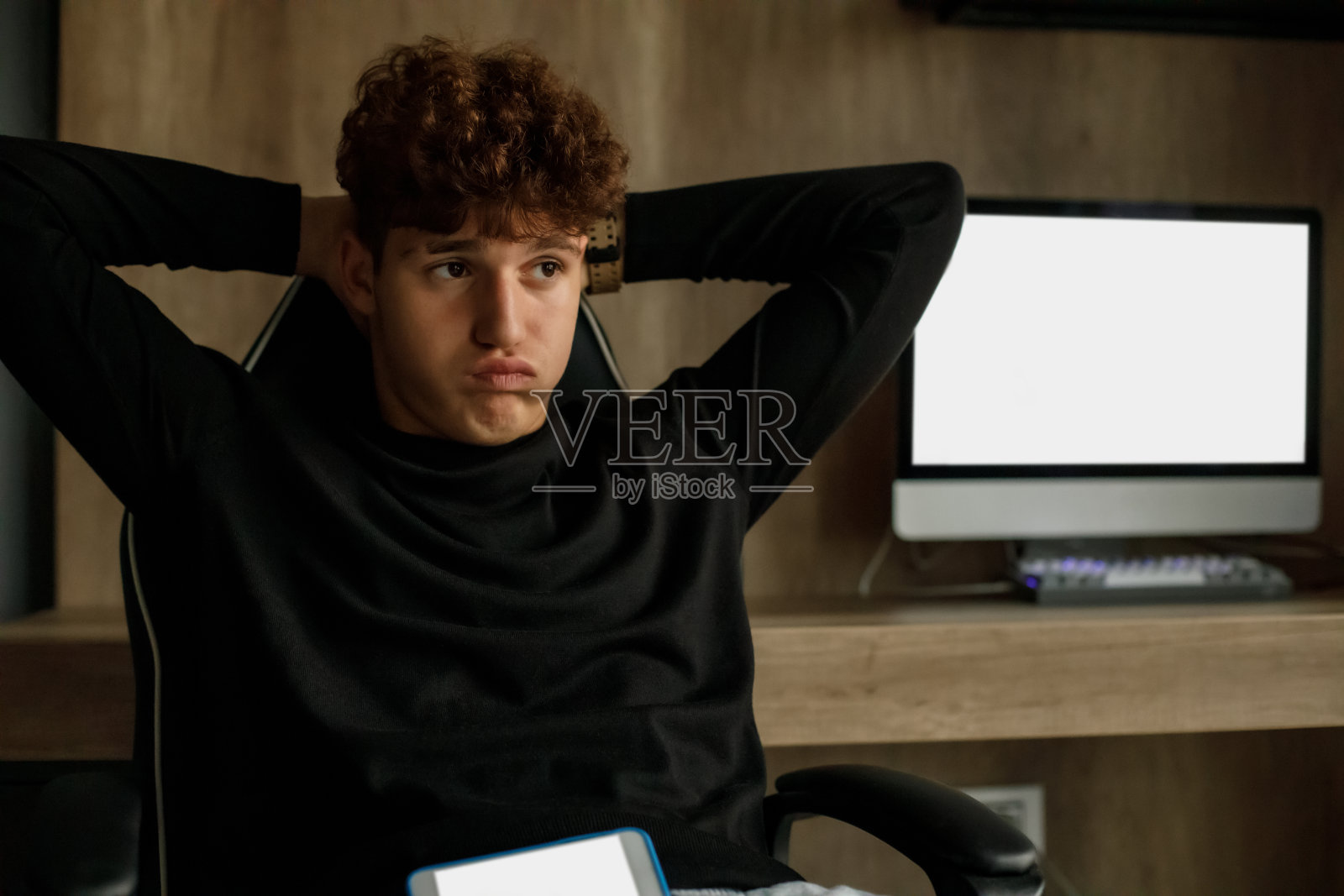 过度使用社交媒体照片摄影图片