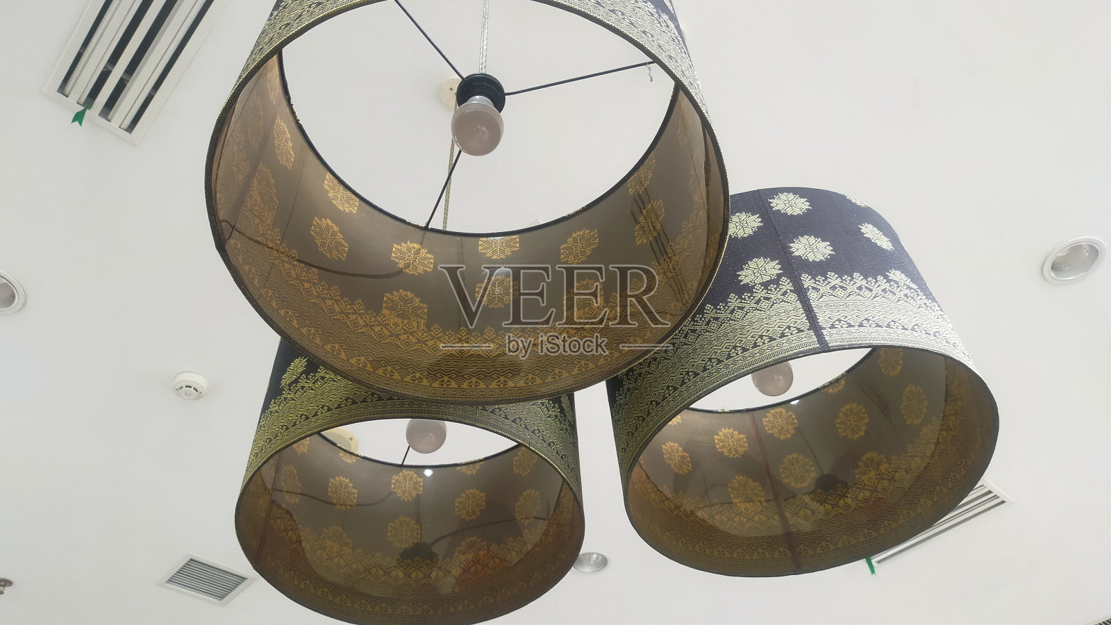 吊灯照片摄影图片