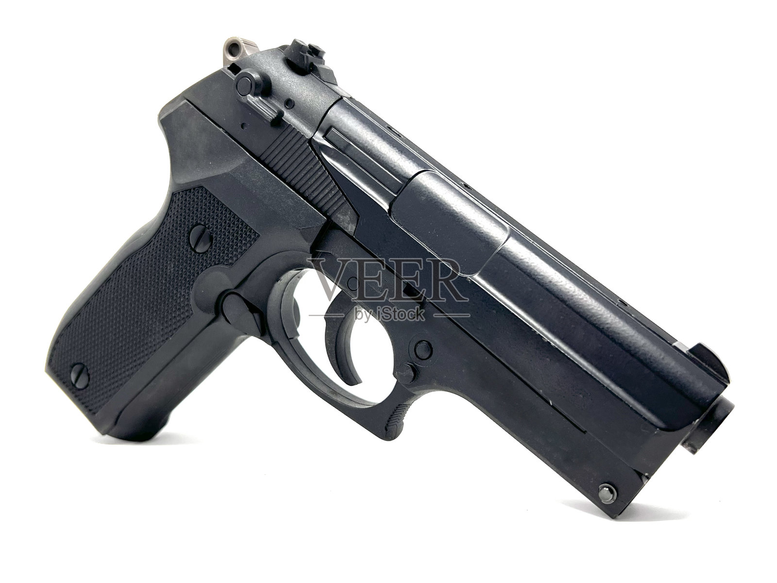 白色背景上的半自动枪照片摄影图片