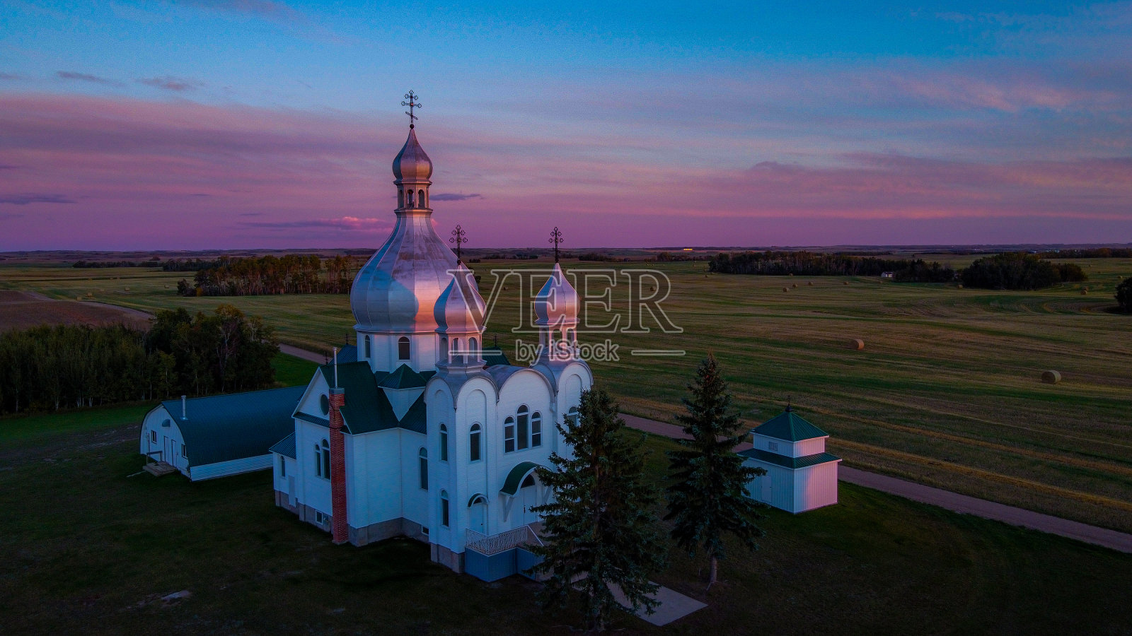 黄金时间教堂照片摄影图片