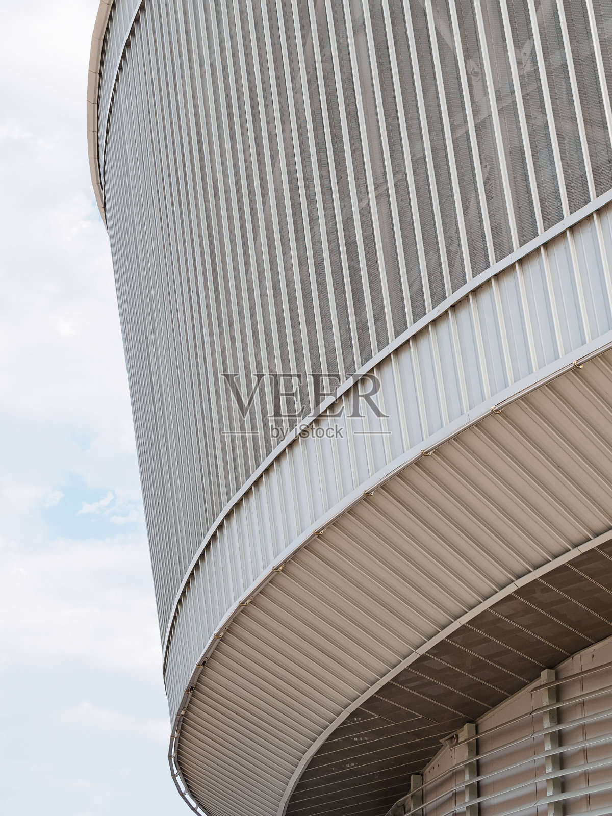 现代建筑的屋顶和墙壁，几何照片摄影图片