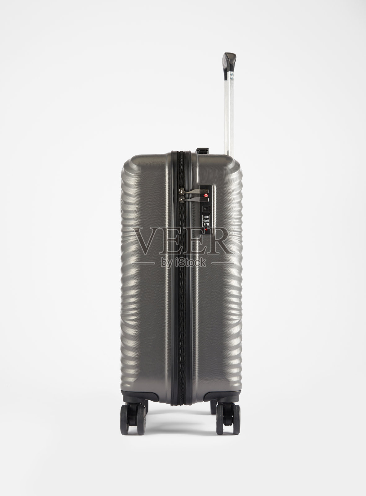 白色背景的黑色行李箱照片摄影图片