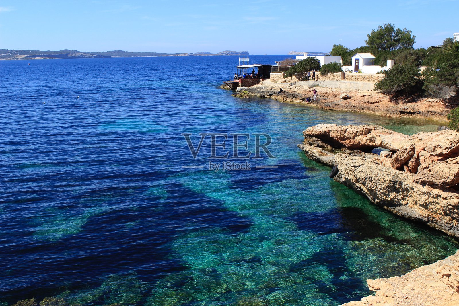 地中海是徒步旅行和伊比沙岛战争运动的完美选择照片摄影图片
