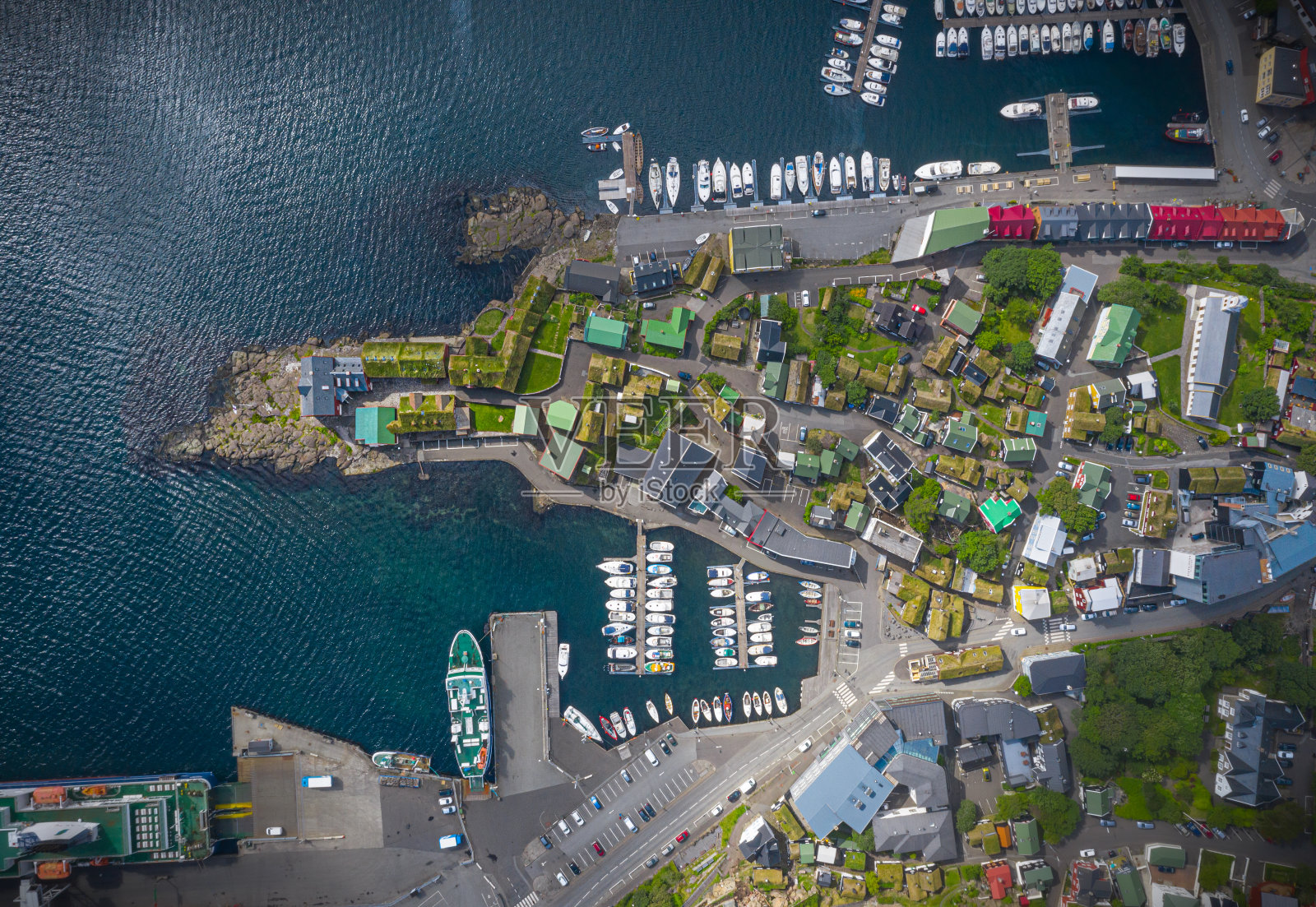 法罗群岛托尔港鸟瞰图照片摄影图片