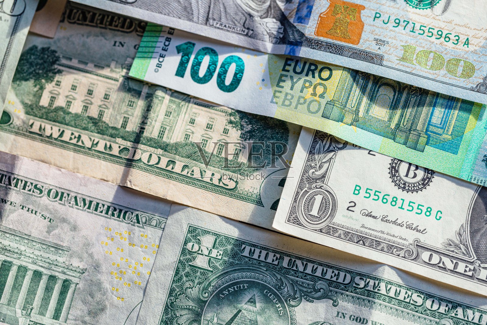 欧元和美元钞票照片摄影图片