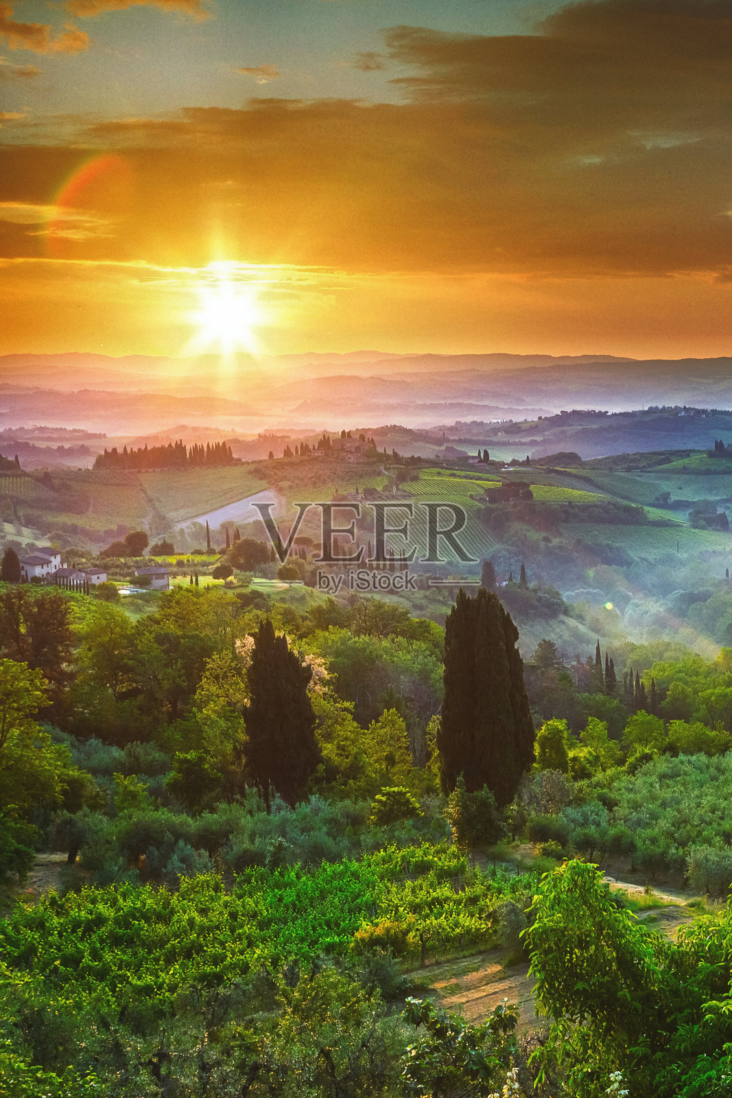 托斯卡纳的日出照片摄影图片