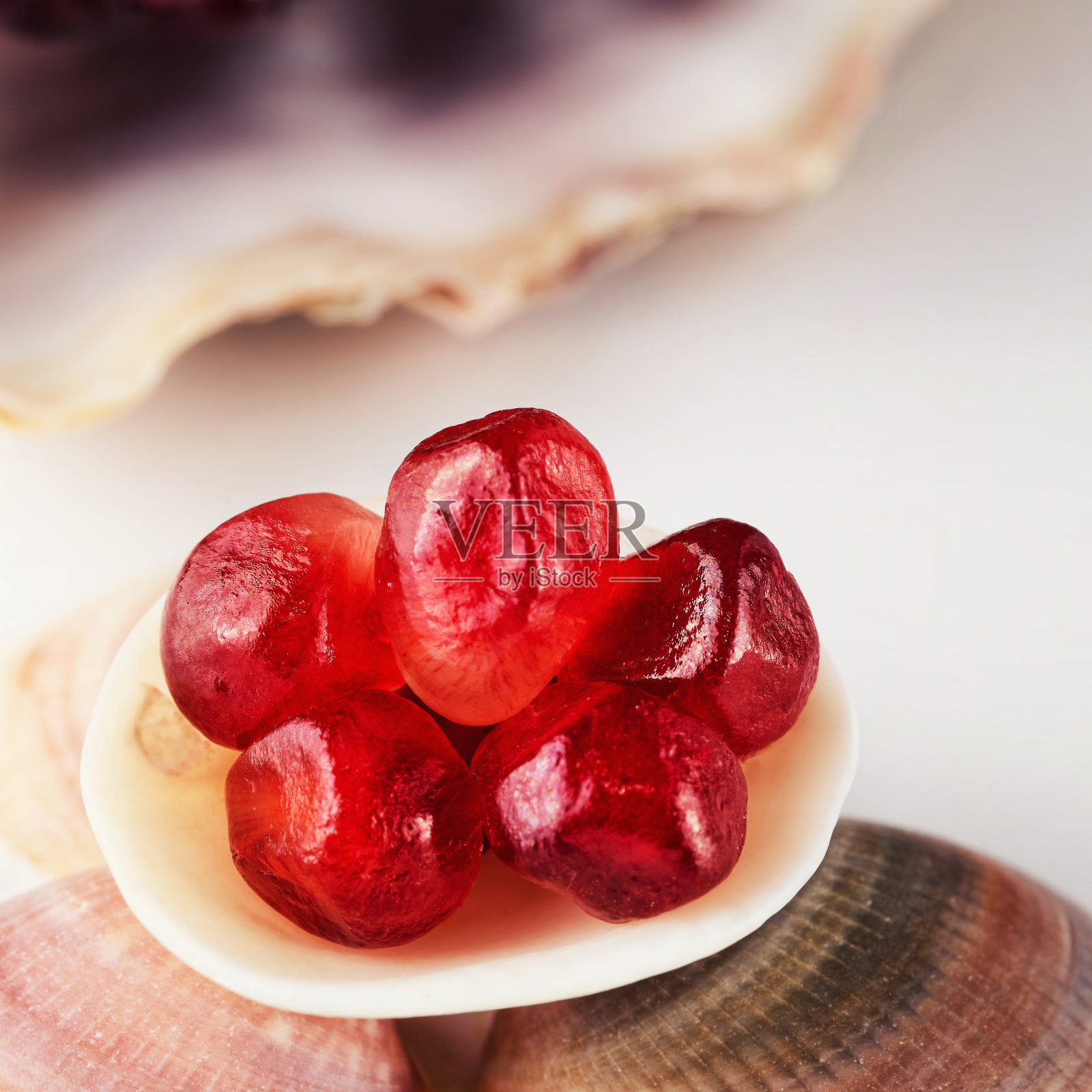 鲜红色甜石榴籽照片摄影图片