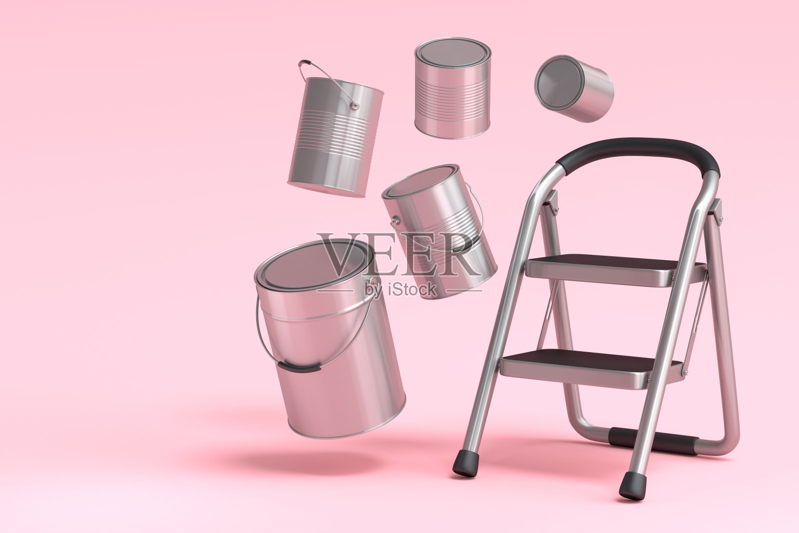 一套金属罐或桶油漆与折叠梯子在粉红色的背景。照片摄影图片