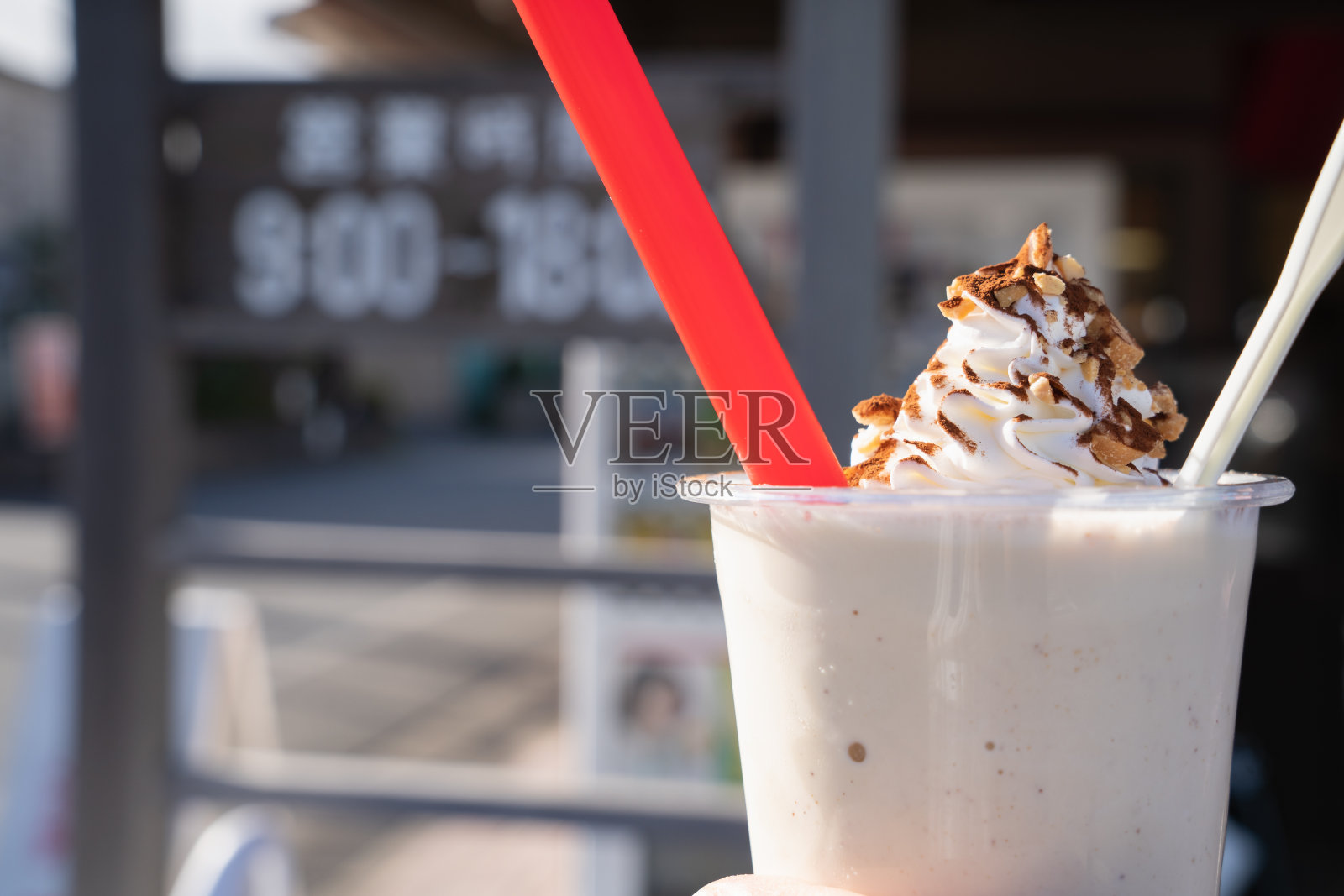 日本千叶县的花生奶昔。照片摄影图片