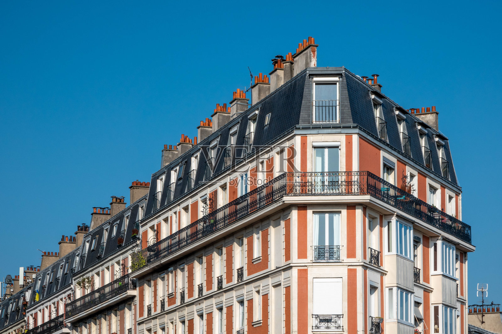 巴黎特色建筑，在蒙马特(法国巴黎)照片摄影图片