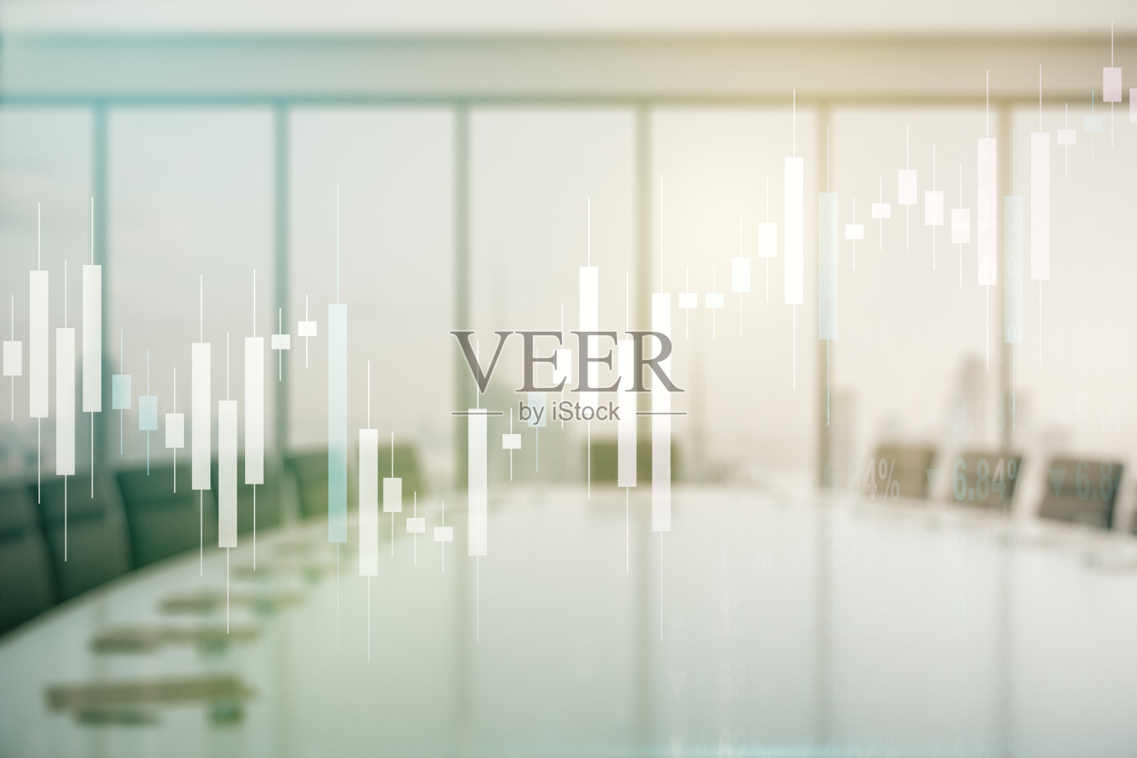 摘要虚拟金融全息图以现代会议室为背景，介绍外汇和投资概念。Multiexposure照片摄影图片