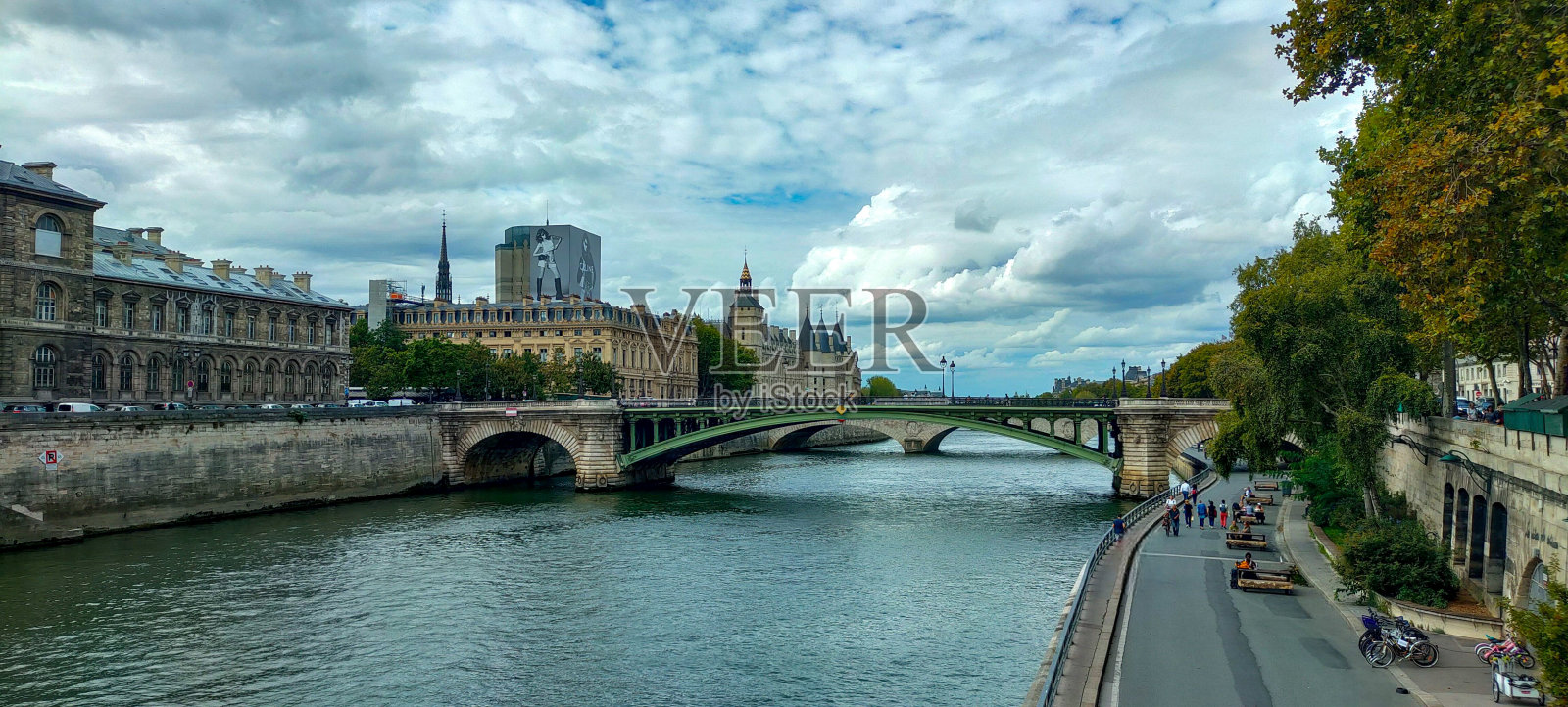 巴黎这座城市照片摄影图片