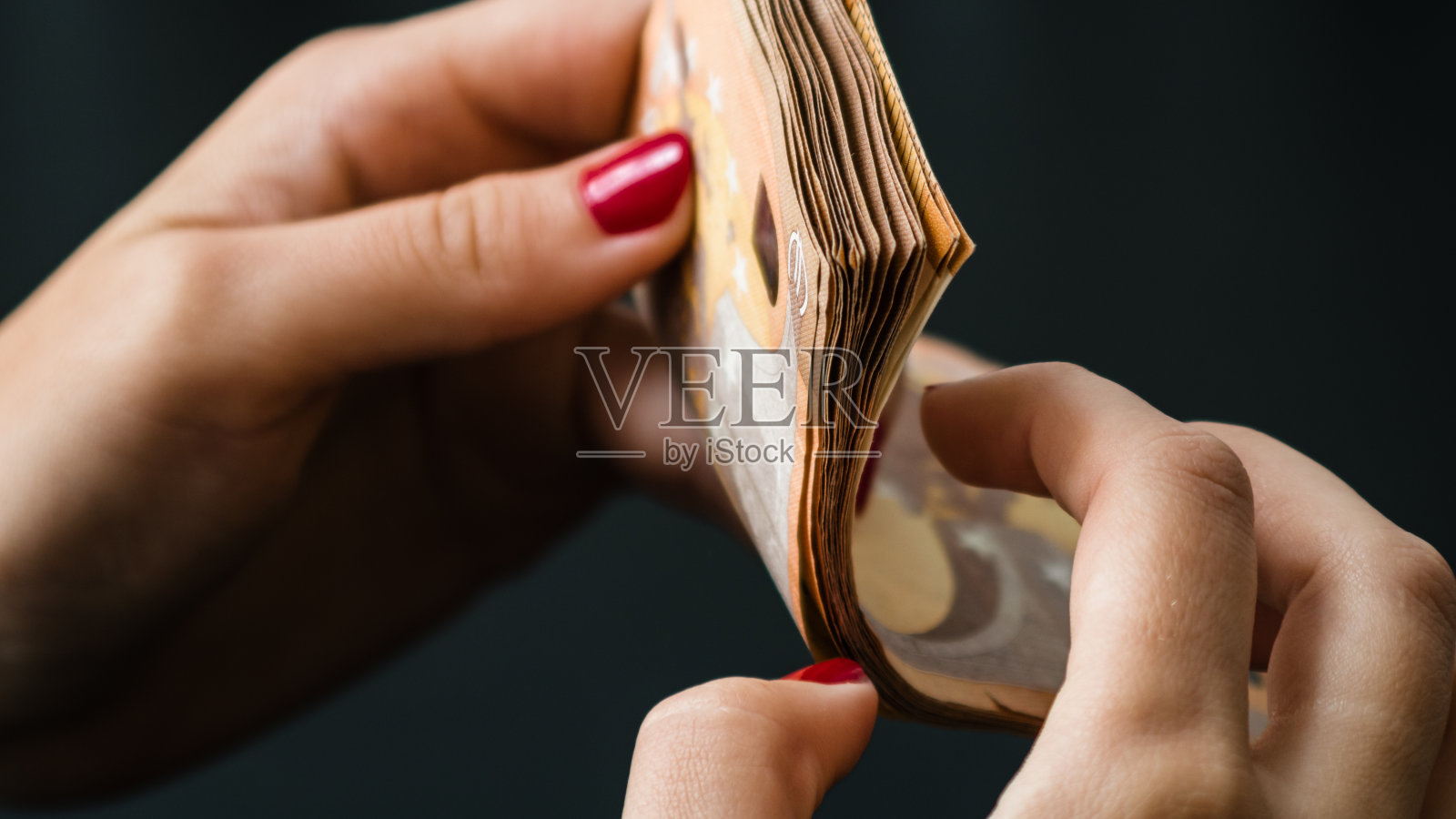 欧元货币。欧洲通货膨胀，欧元货币。欧盟货币照片摄影图片