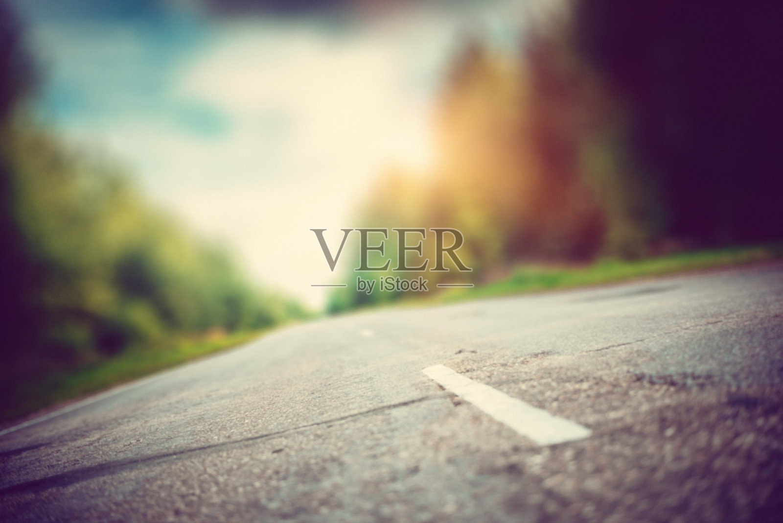 美丽的公路模糊照片摄影图片