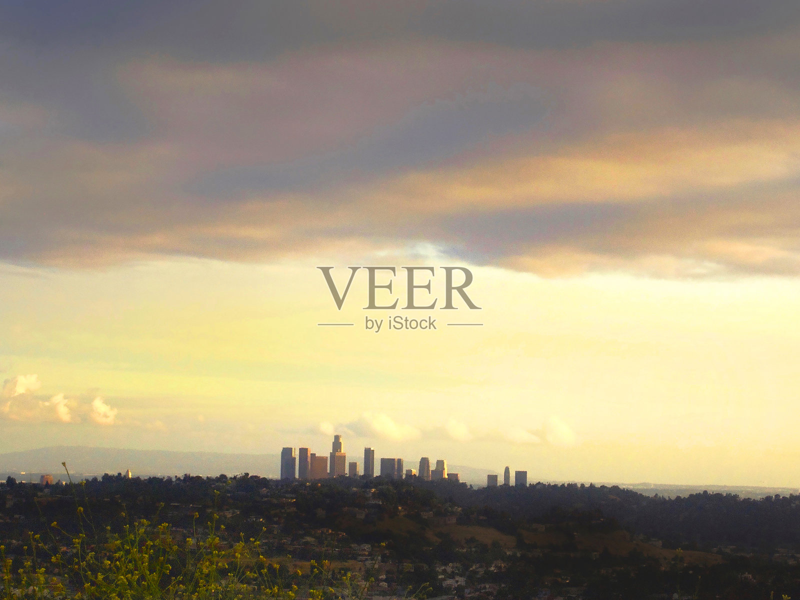 不祥的。照片摄影图片