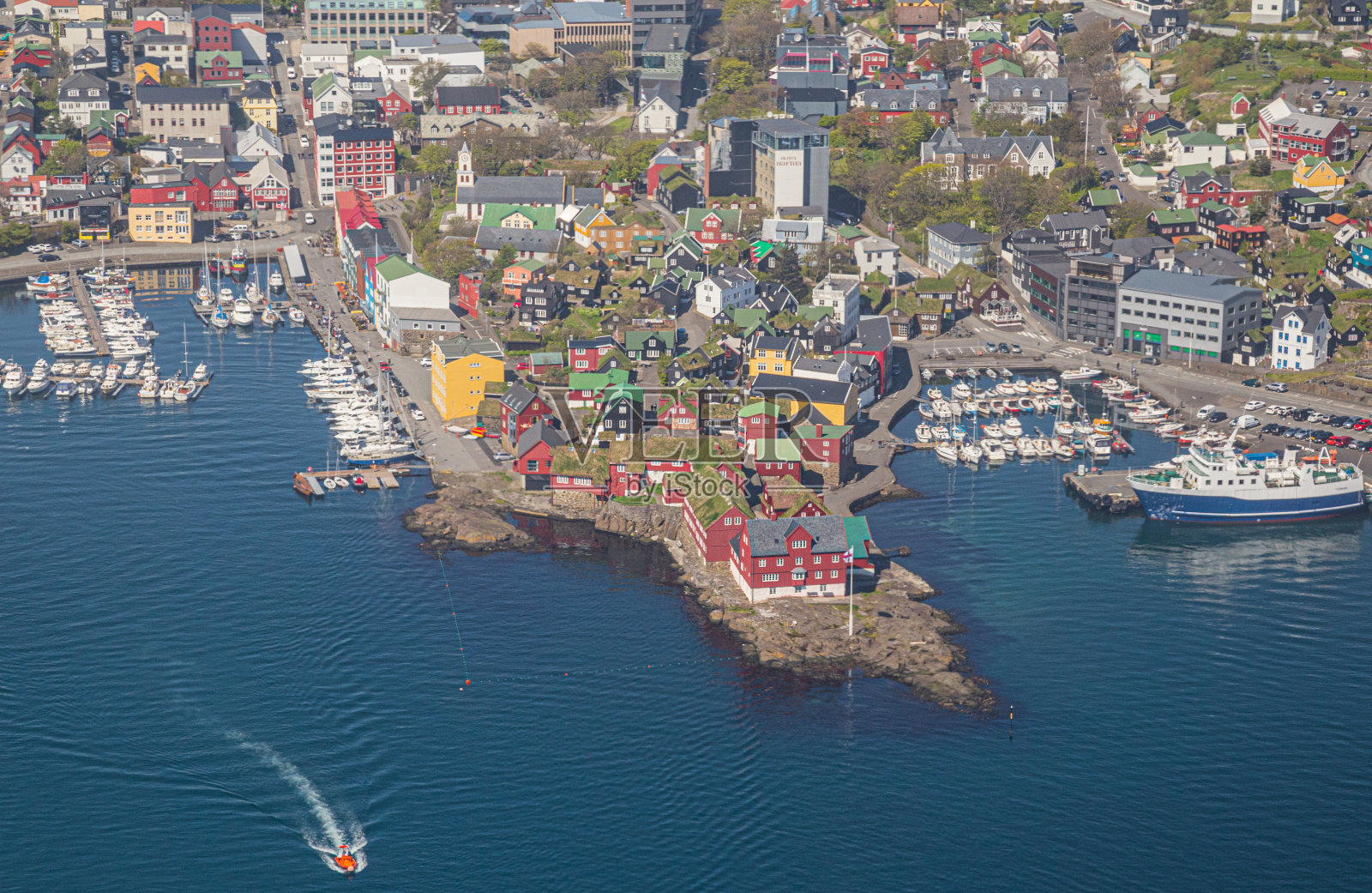 法罗群岛托尔港鸟瞰图照片摄影图片