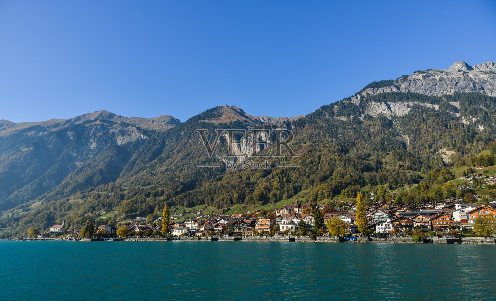 瑞士布里恩茨湖的美丽景色照片摄影图片