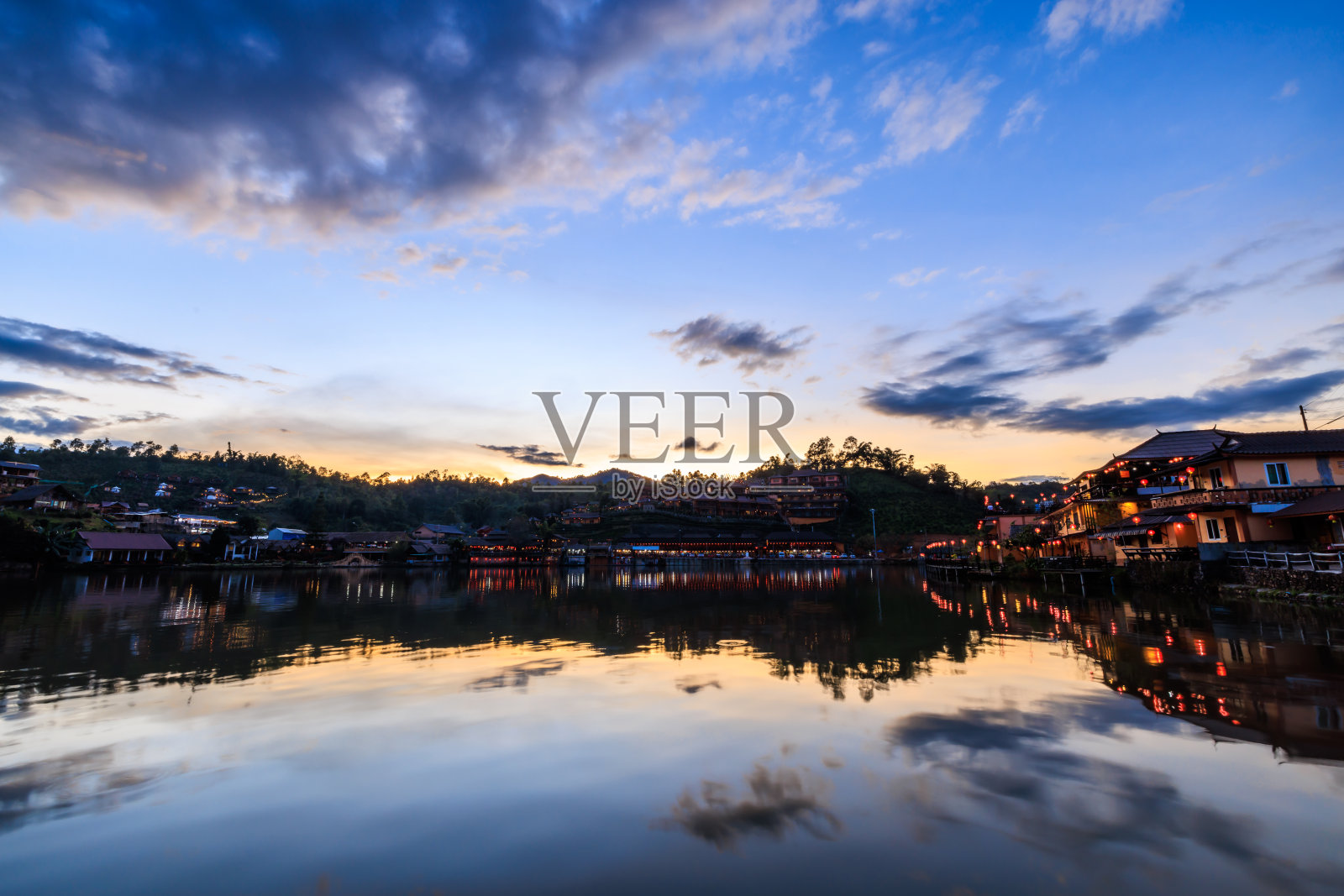 中国酒店和度假村是泰国Mae Hong Son北部冬季著名的旅游景点和地标照片摄影图片