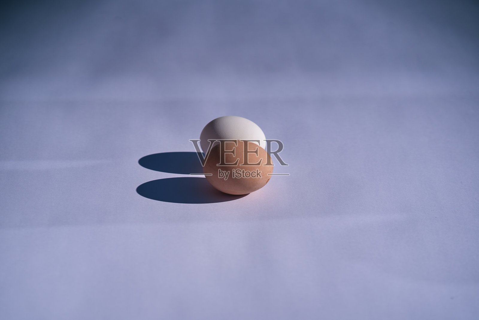 两个鸡蛋照片摄影图片