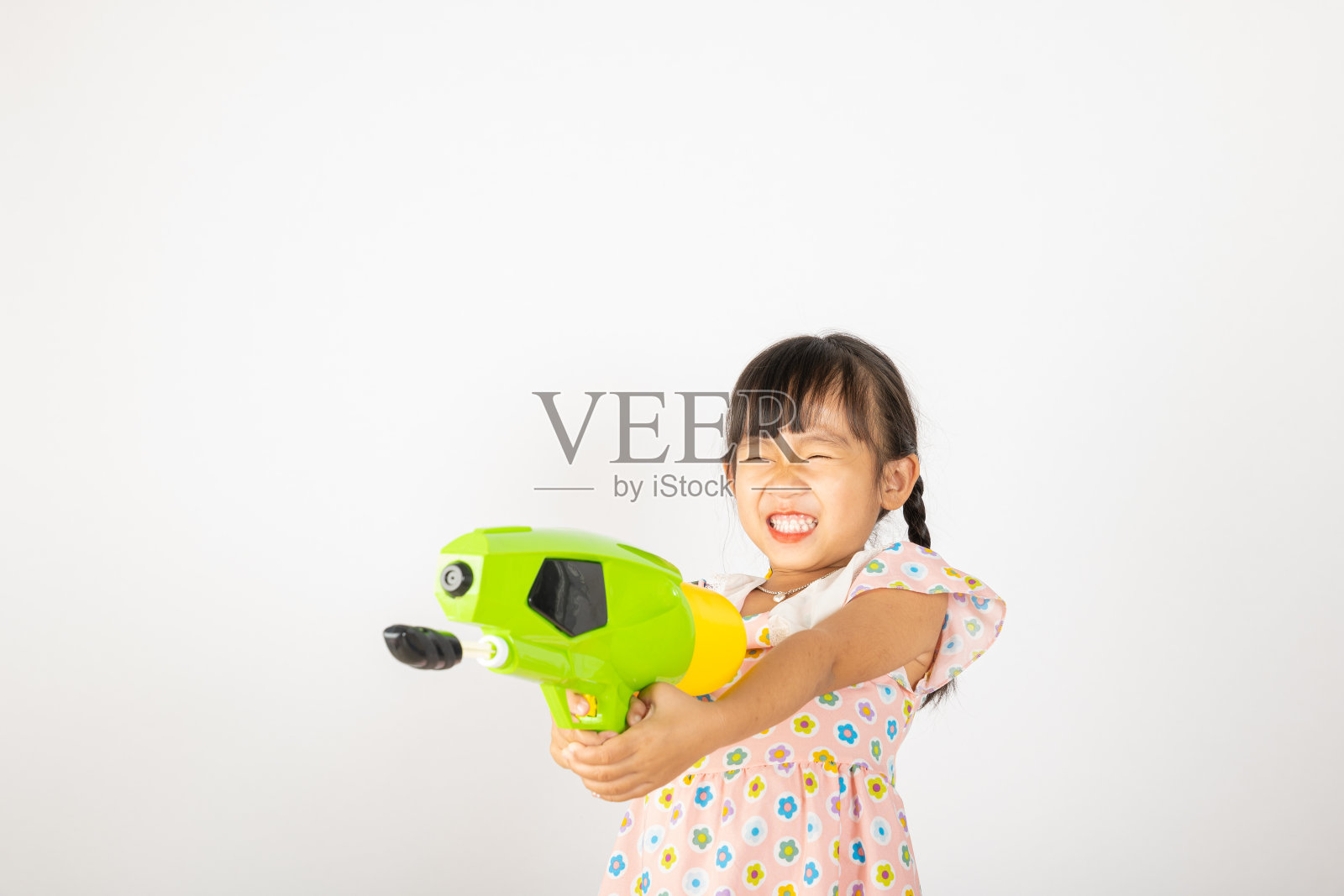 泼水节快乐照片摄影图片