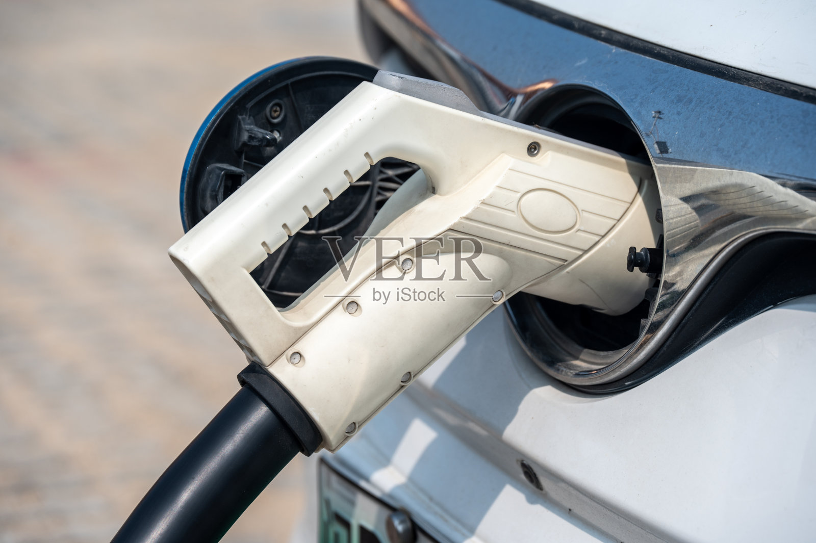 电动汽车充电照片摄影图片