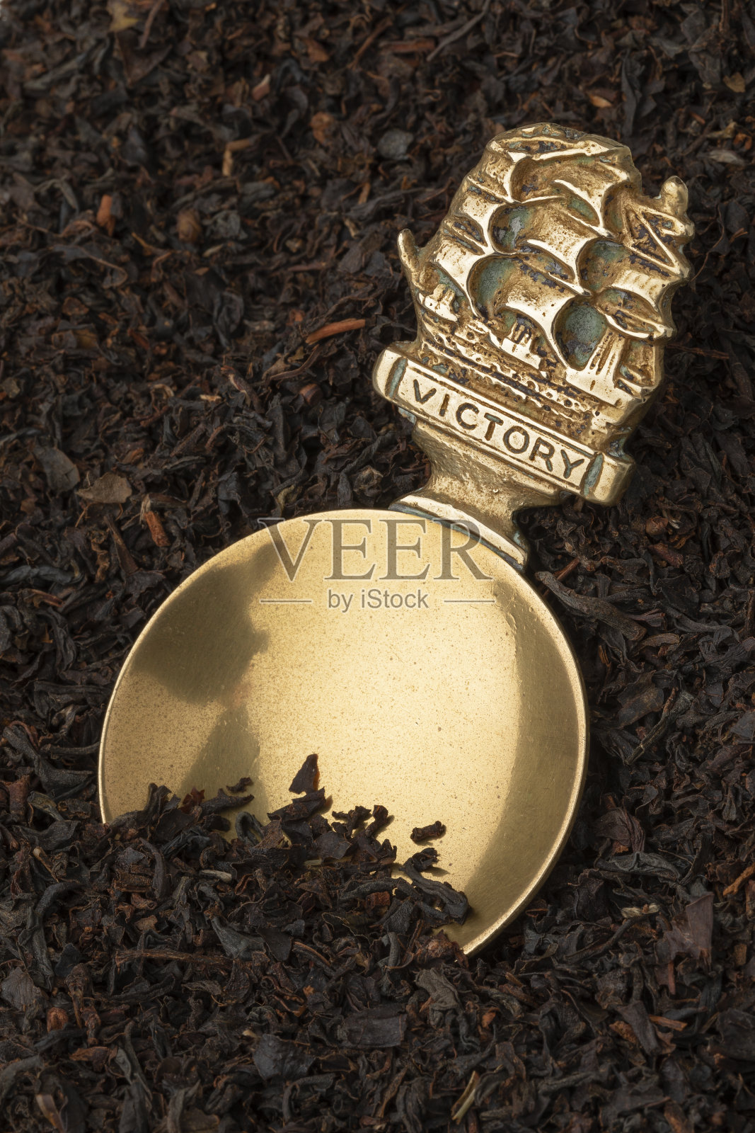 复古黄铜英国茶罐勺干爪哇Melange茶叶照片摄影图片