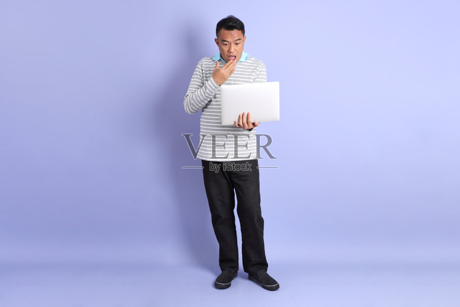 成年亚洲男人照片摄影图片