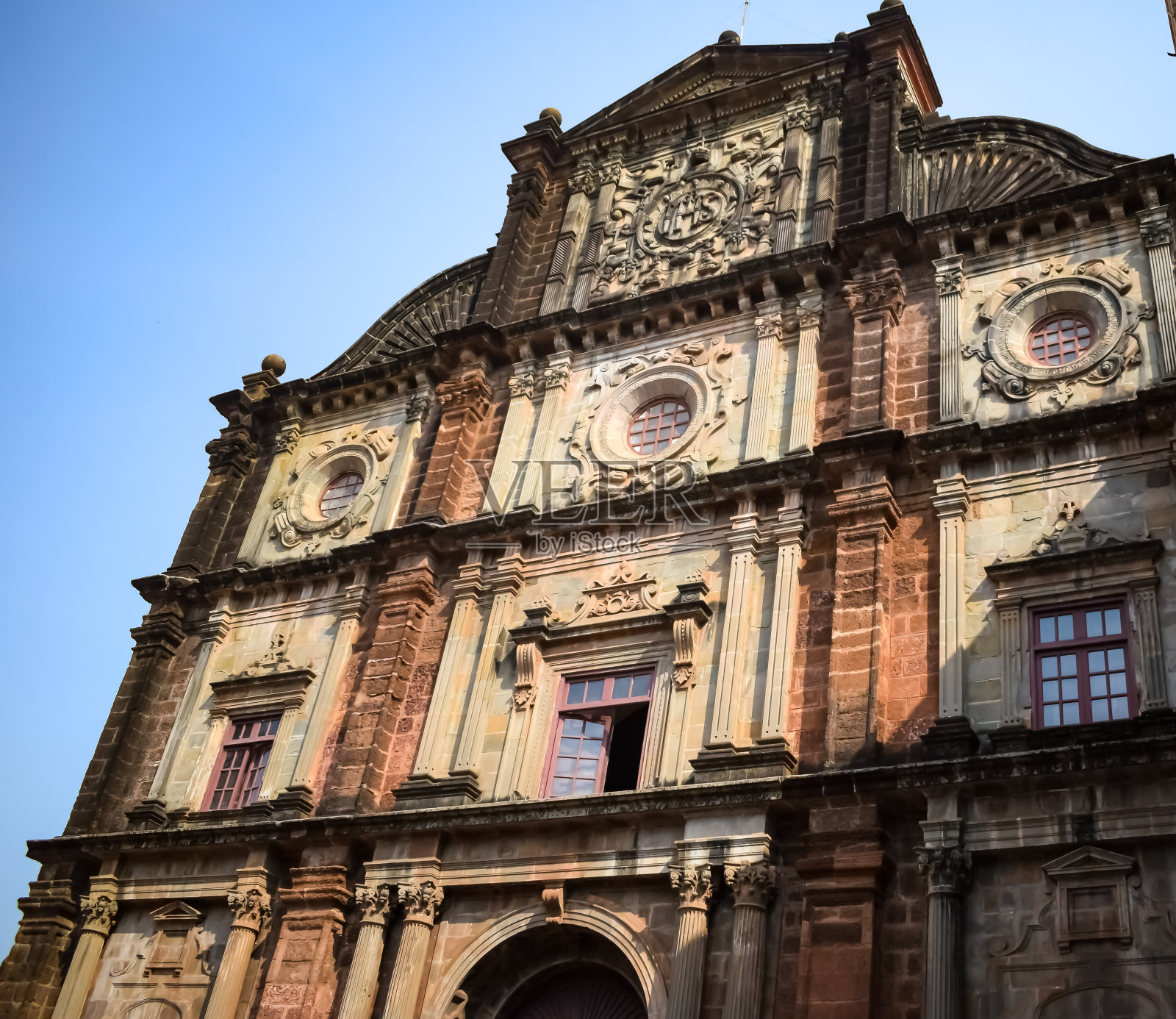 古耶稣教堂在南果阿，印度，老果阿，这是果阿的首都在葡萄牙统治的早期，位于印度果阿照片摄影图片