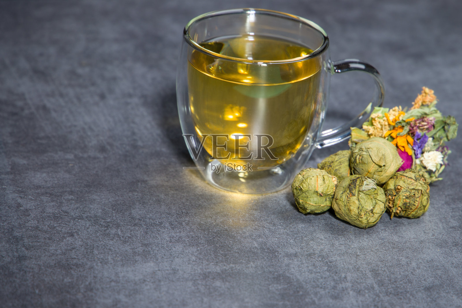 一杯绿茶照片摄影图片