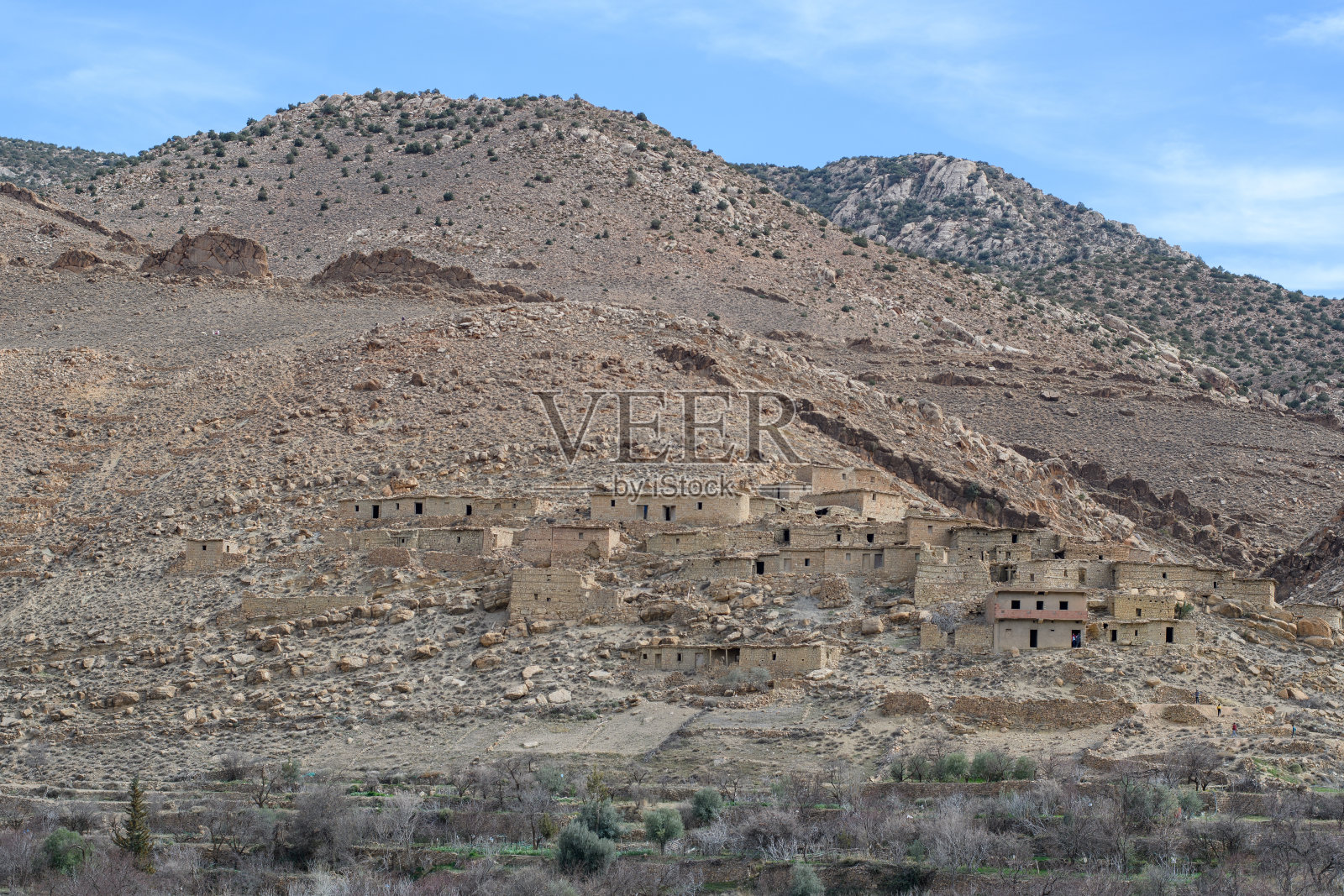 阿尔及利亚Batna的Theniet El Abed的老村庄照片摄影图片