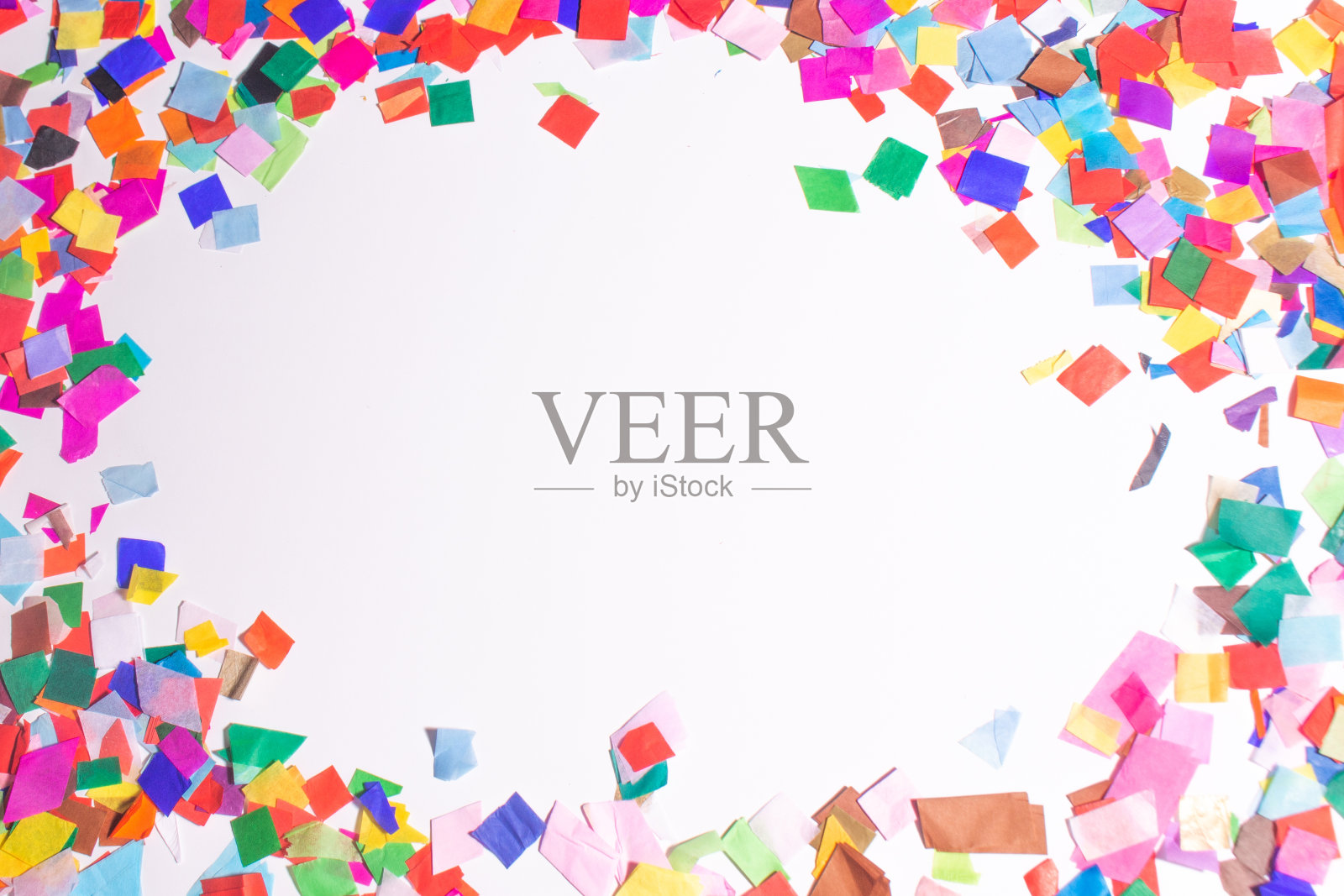 圆形彩色纸屑框架狂欢或派对在白色背景照片摄影图片