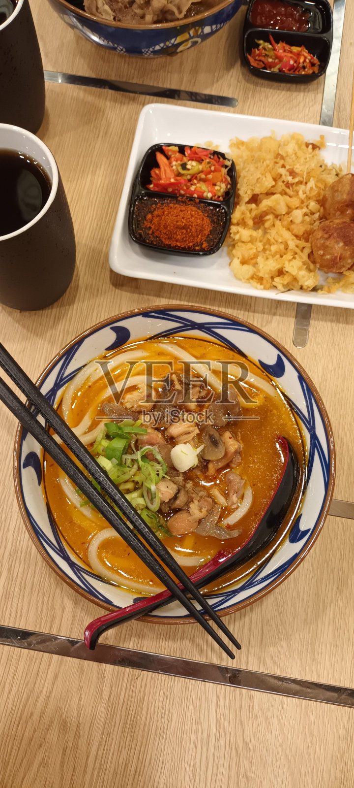 乌冬面照片摄影图片