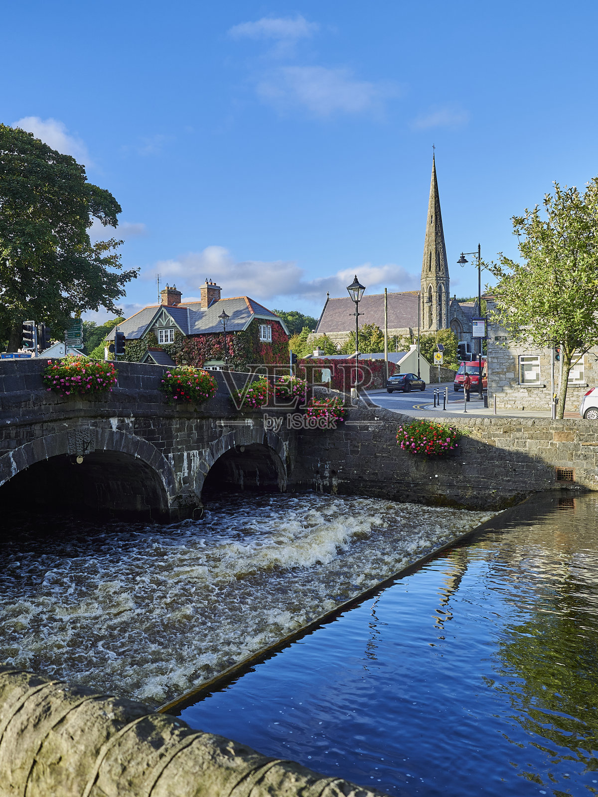 爱尔兰小镇的城市景观照片摄影图片