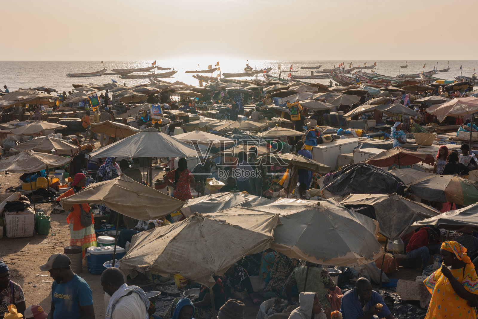 塞内加尔M'Bour的渔港照片摄影图片