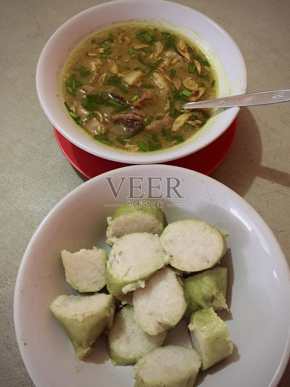 斋月开斋的传统食物照片摄影图片