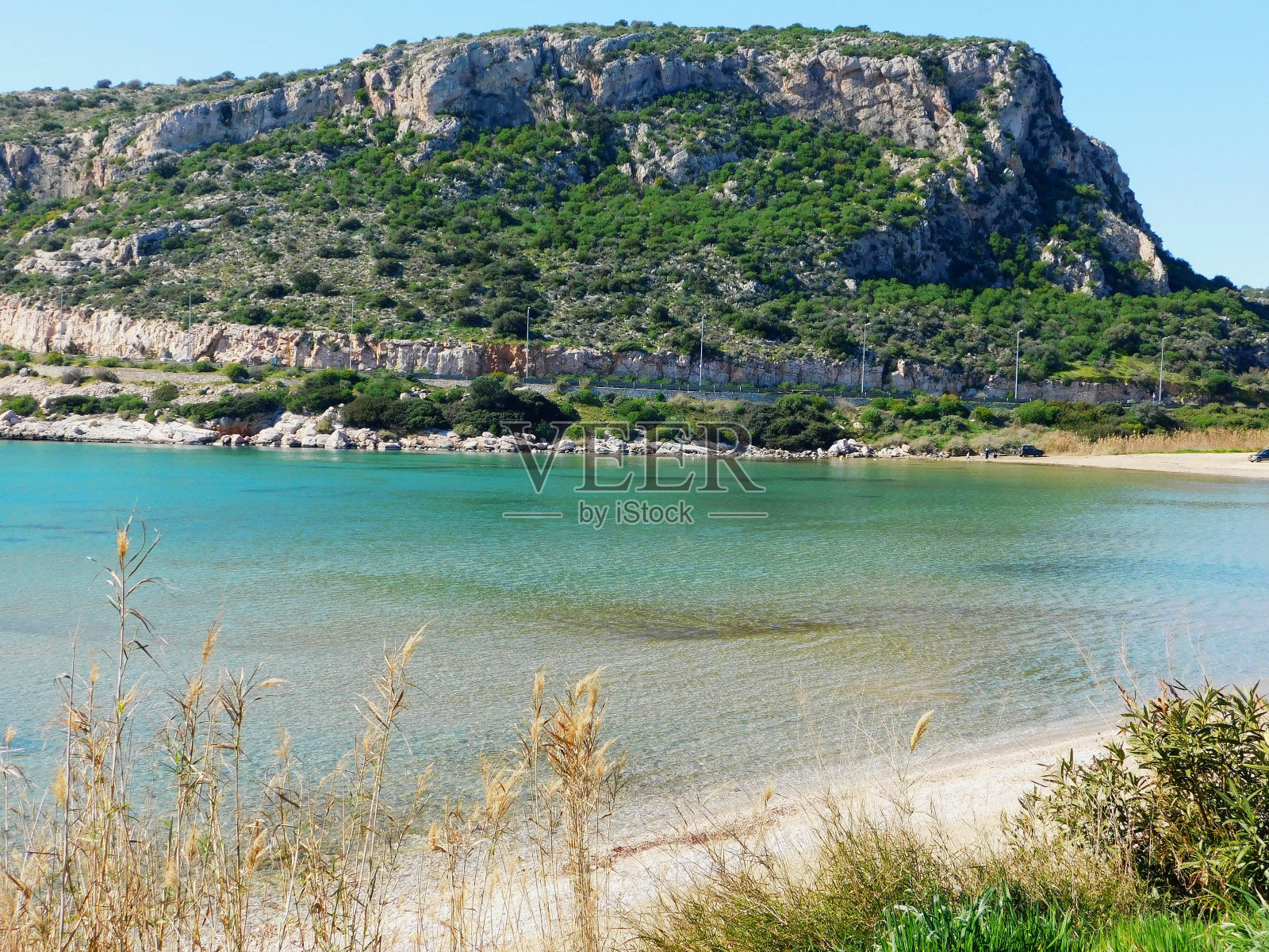 海湾和岩石海岸照片摄影图片