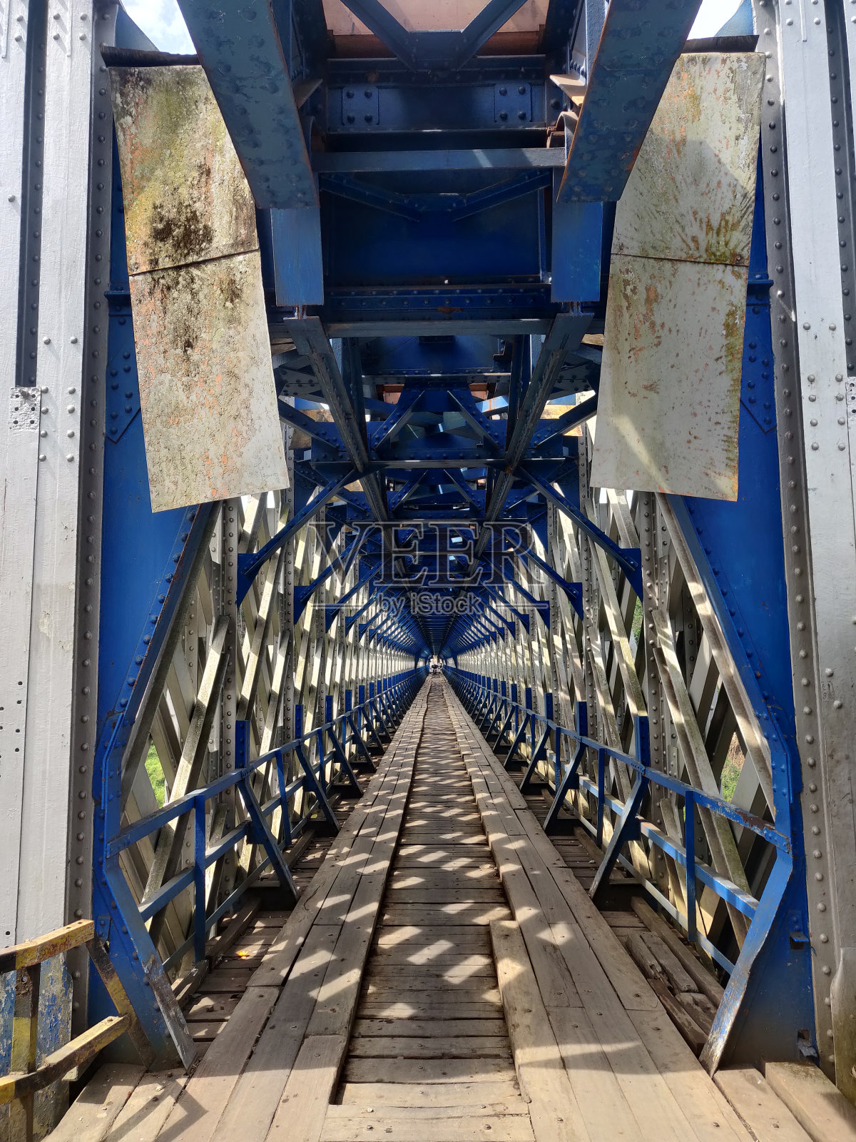 Cirahong铁路桥下甲板内照片摄影图片